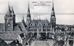 Вид Ахенской ратуши с площади Катч