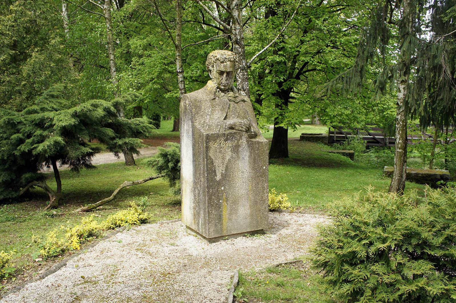 памятник пушкину