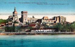 Вид на папский дворец в Авиньоне. Ф