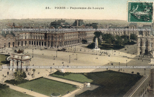 Панорама Лувра. Париж. Франция