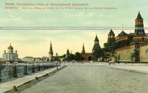 Кремлевская стена на Москворецкой